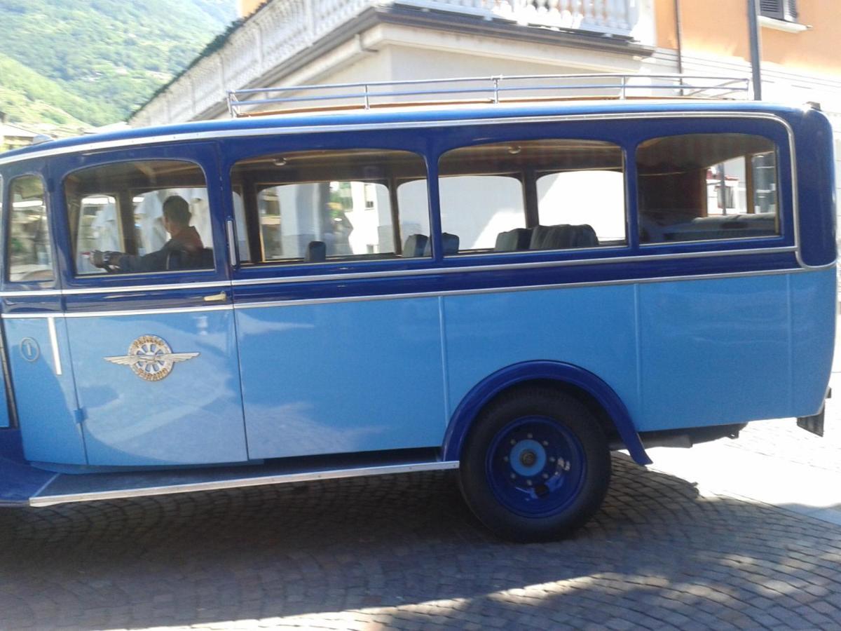Hotel Bed & Rooms , Corte Rossa -1 Min Walk To Bernina Express Tirano Extérieur photo